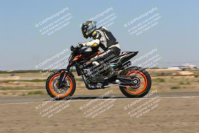 media/Oct-06-2025-2WTD (Mon) [[90522c3a0b]]/B Group/1220pm (Wheelie Bump)/